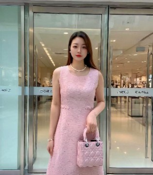 迪如秋日粉色合辑 甜美温柔 晕染都市浪漫日常