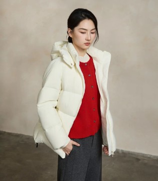 禾等HelenModa：羽绒暖冬，解锁女性冬日魅力密码