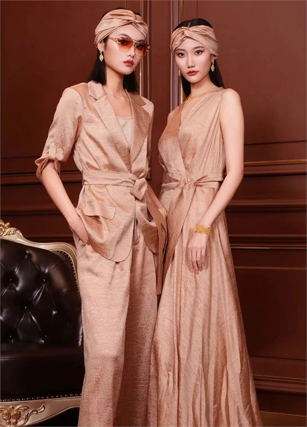 纽方:以优雅为笔,绘就东方时尚新画卷