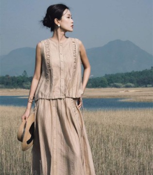 底色,棉麻女装,松弛感优雅,连衣裙,半袖套装