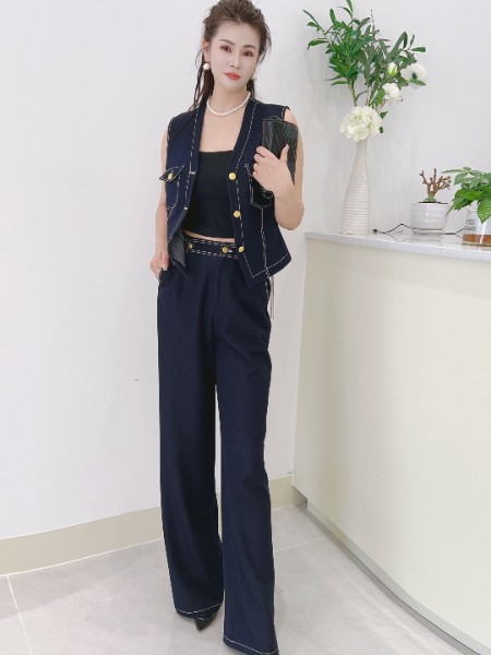 芮色RUISE女装品牌能批发拿货吗？