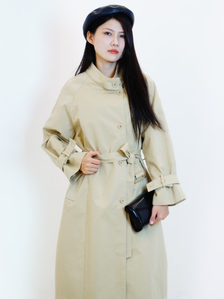 罗曼可女装品牌2025年冬季最新产品展示