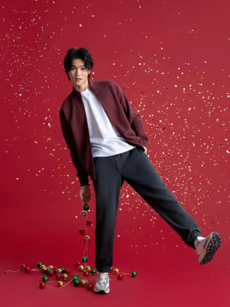Giordano佐丹奴(Giordano)休闲牛仔品牌最新产品展示