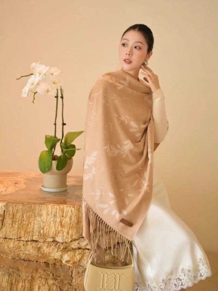 玛丽亚古琦(MARJA KURKI)箱包饰品品牌最新产品展示