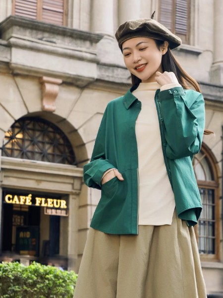 歆艾(歆艾AdmxinAi)女装品牌2025最新产品展示