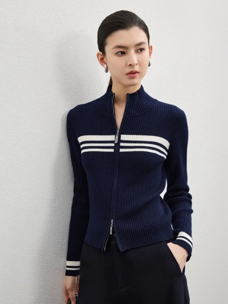 郁香菲(yuxiangfei)女装品牌2025最新产品展示