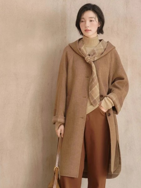 私人衣橱(SRYC)女装品牌2025最新产品展示