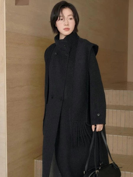 私人衣橱(SRYC)女装品牌2025最新产品展示
