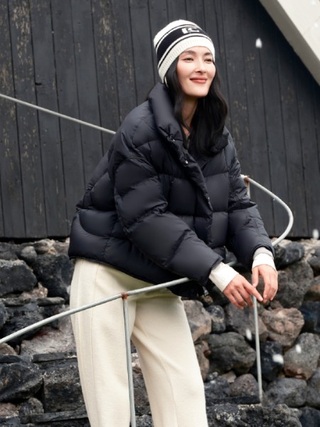 恩派雅(N.Paia)女装品牌2025最新产品展示