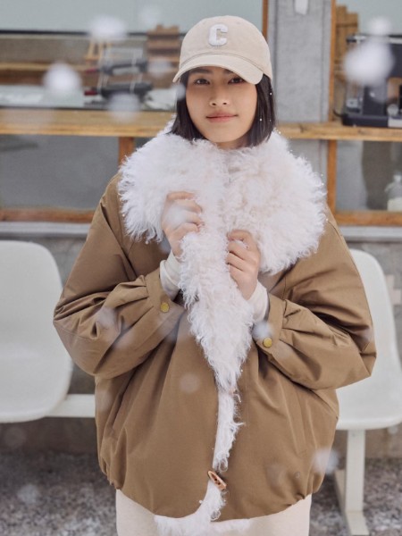 恩派雅(N.Paia)女装品牌2025冬季最新产品展示