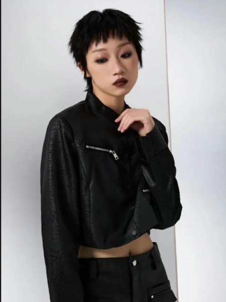 美丽哲学女装品牌2025最新产品展示