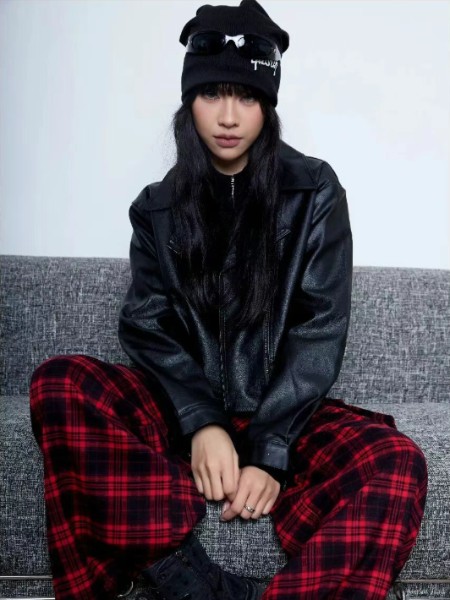 美丽哲学女装品牌2025最新产品展示