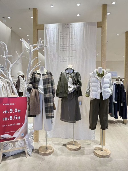 简与媄女装品牌2025年冬季最新产品展示