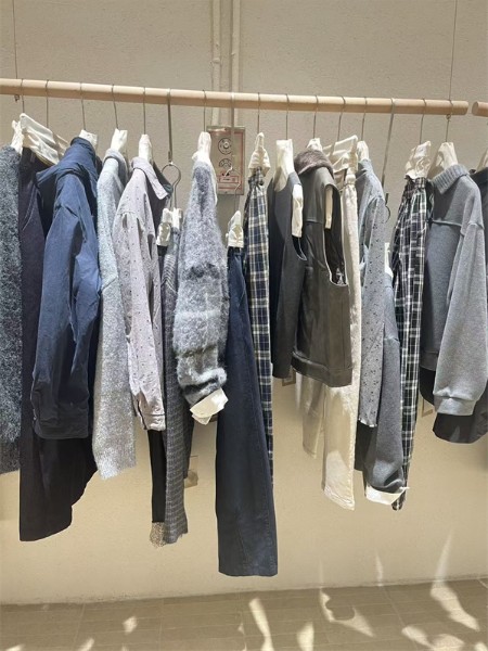 简与媄女装品牌2025年冬季最新产品展示