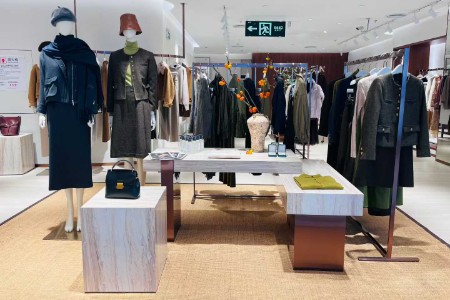 卡蔓(CARMEN)女装品牌2025年最新企业形象展示