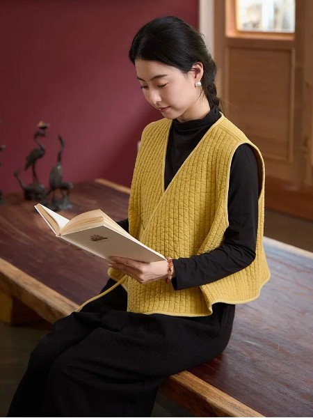 照本堂(zhaobentang)女装品牌2025最新产品展示