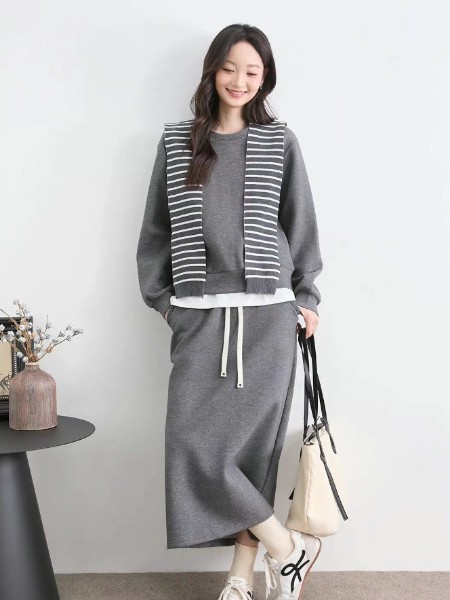 茵烁女装品牌2025冬季最新产品展示