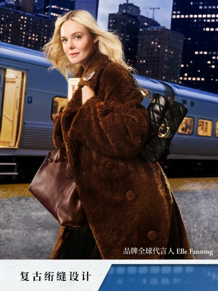 COACH蔻驰(COACH)女装香包品牌2025最新产品展示