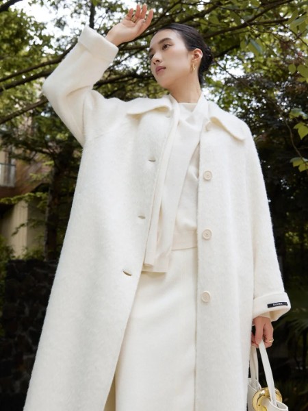 风笛(BAGPIPE)女装品牌2025秋冬季最新产品展示