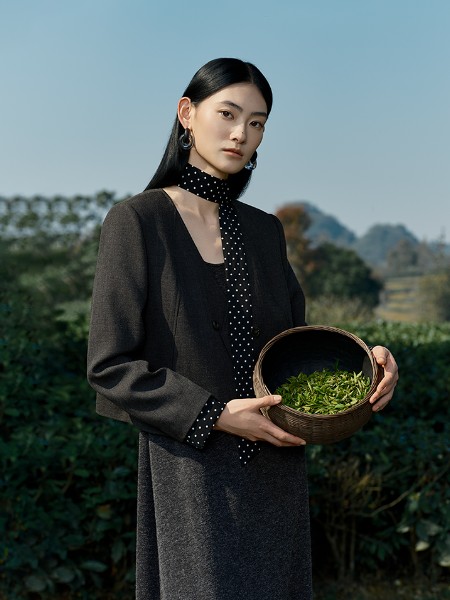 VIEAING薇迎女装品牌2026春季最新产品展示