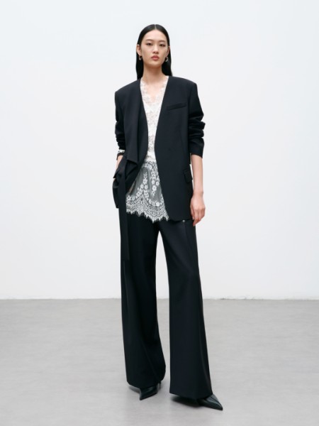 迪赛尼斯(DESIGENICE)女装品牌2026年最新产品展示