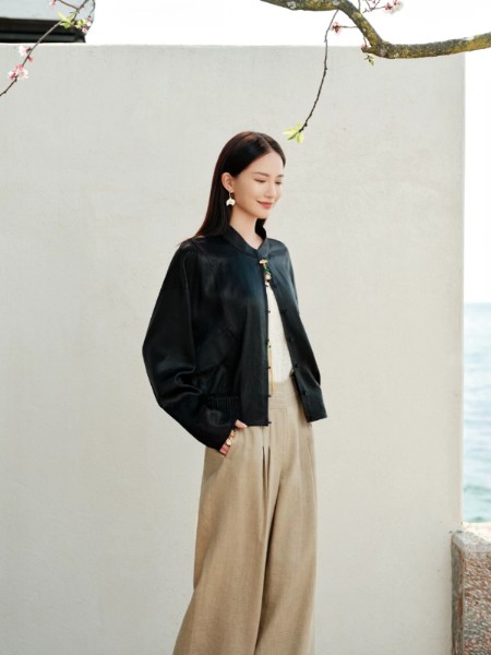 EP雅莹(EP)女装品牌26春季最新产品展示
